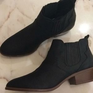 NEW Black suede booties